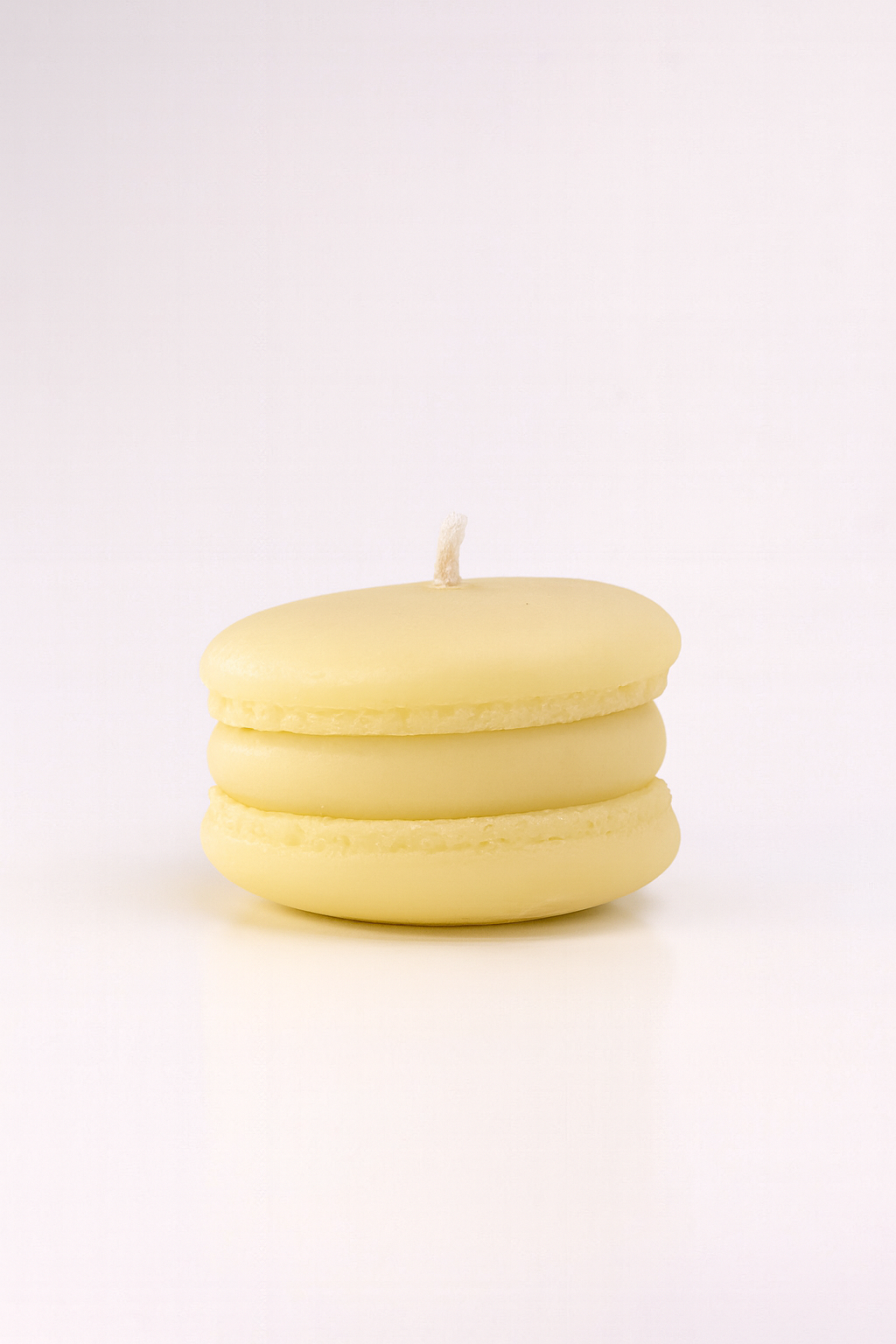 Macaron Candle