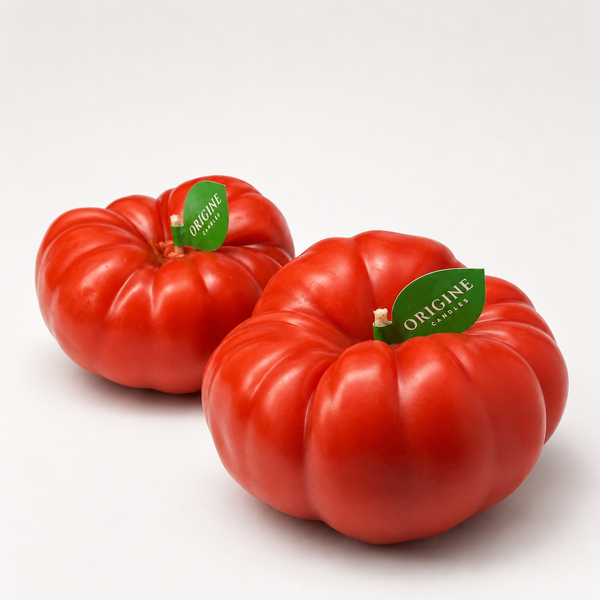 Medium Heirloom Tomato Candle – RED